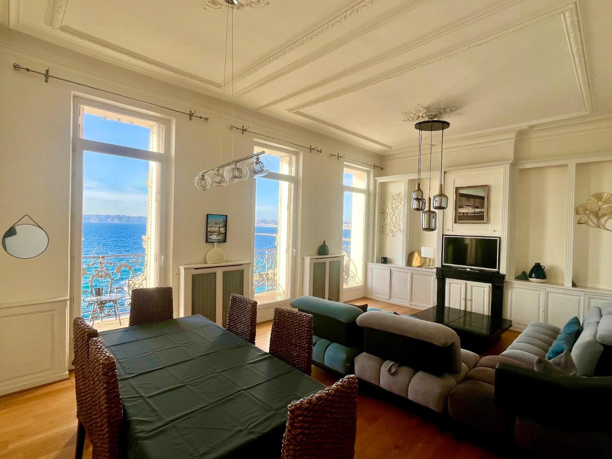 Appartement Sur La Corniche Kennedy Face A La Mer マルセイユ エクステリア 写真